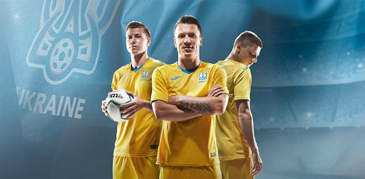 Bordados típicos inspiran las nuevas camiseta de la selección de Ucrania